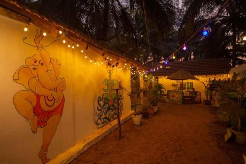 Kranti Yoga Tradition - Beach Resort Patnem Beach Esterno foto